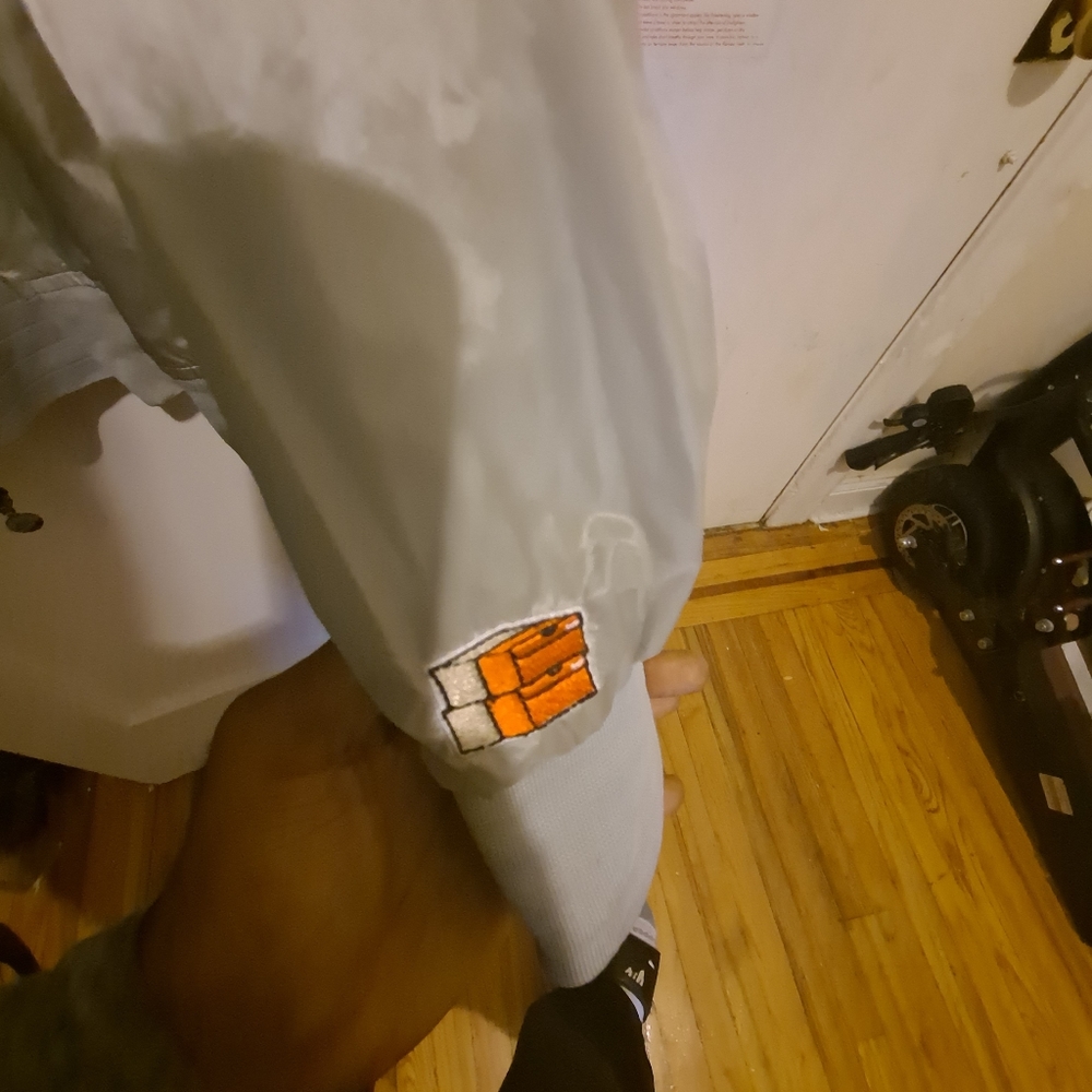 Jacket - Picture 2 of 4